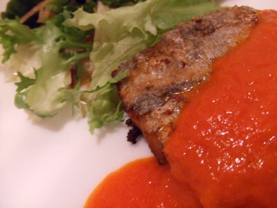 太刀魚のムニエルトマトソース